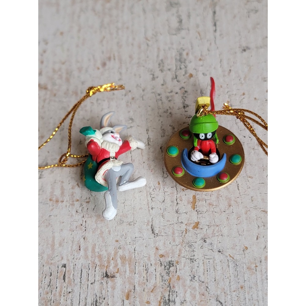 Vintage mini Looney tunes Marvin Martin bugs Bunny Santa Claus Xmas set